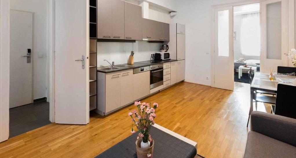 Flarent Economy Apartments Vienna Exterior photo